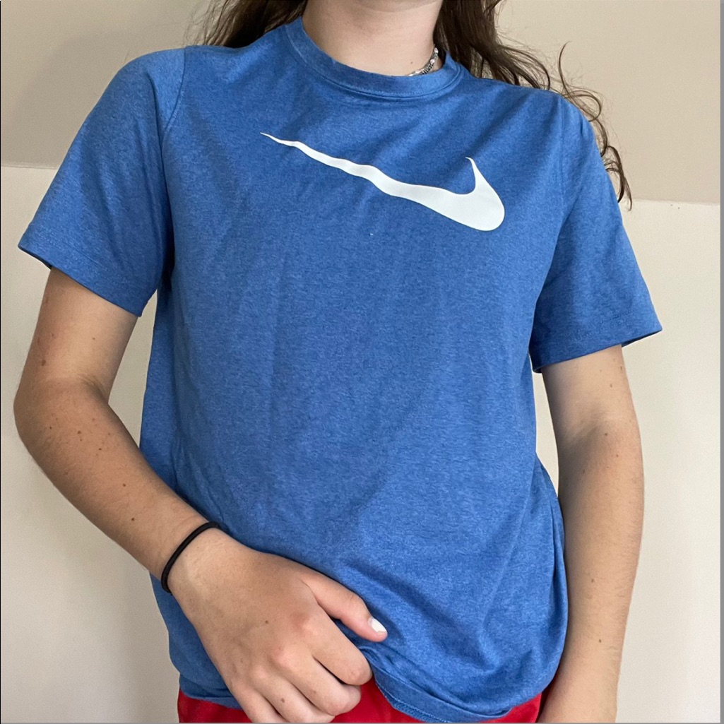 Basic Nike Tee Bundle!!